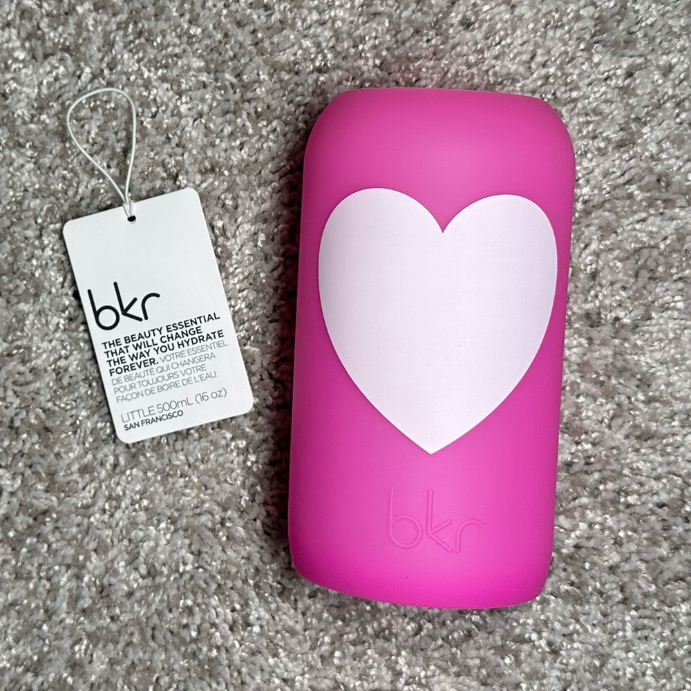 bkr like new little baby heart with tag *sleeve only*